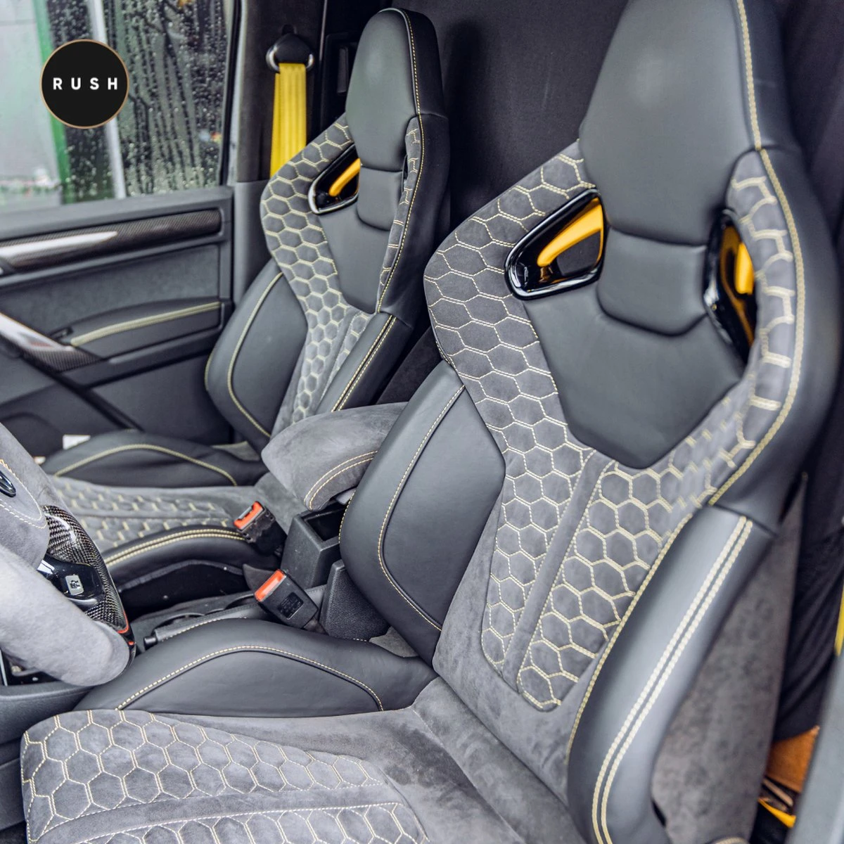 RUSH Bekleding Reiniger - Interieur Reiniger - Auto wassen - Schoonmaken - Auto accessories - Interior Clean 750ml RUSH Bekleding Reiniger - Interieur Reiniger - Auto Wassen - Schoonmaken - Auto Accessories - Interior Clean 750ml -Winkel Voor Schoonmaakartikelen 1200x1200 1089