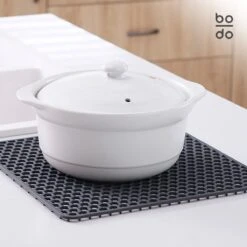 BODO Gootsteenmat Siliconen Donker Grijs - 30.5 X 30.5 Cm - Keuken Accessoires - Gootsteen Beschermer - Onderzetters Siliconen - Anti Kras - Gootsteen Accessoires -Winkel Voor Schoonmaakartikelen 1200x1200 1448