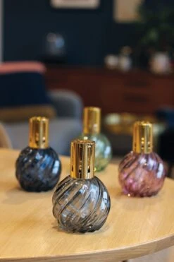 Ashleigh & Burwood Lampenolie Geurolie - Freesia & Orchid 250 Ml -Winkel Voor Schoonmaakartikelen 800x1200 7